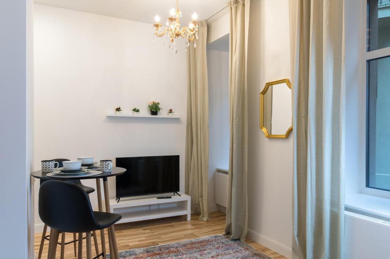 Theatre Apartments Lacplesa 리가 외부 사진