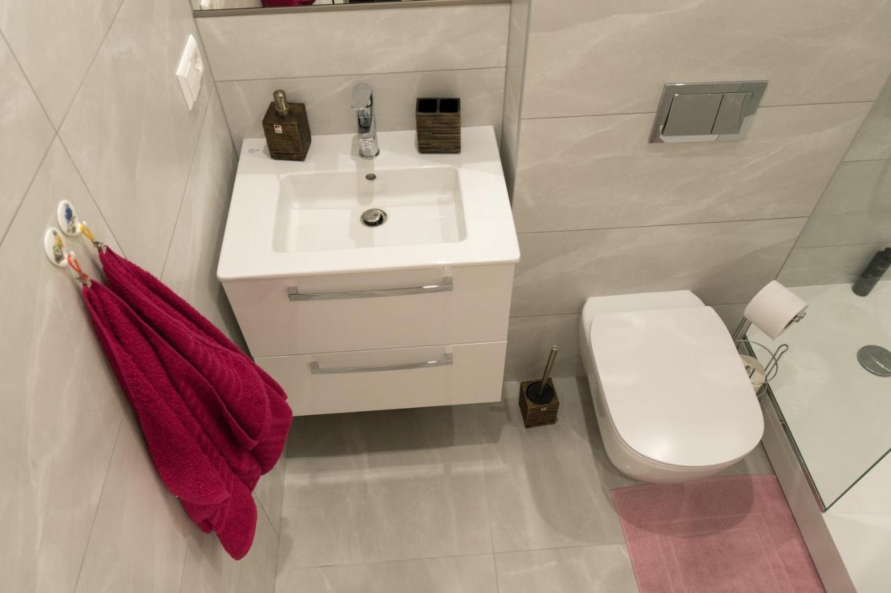 Theatre Apartments Lacplesa 리가 외부 사진